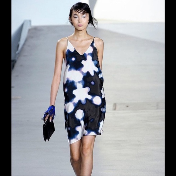 3.1 Phillip Lim Runaway boho abstract print silk backless mini dress size 6 - Picture 1 of 15